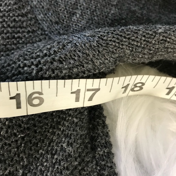 Paper crane gray cowl knit Large sweater - Picture 6 of 6